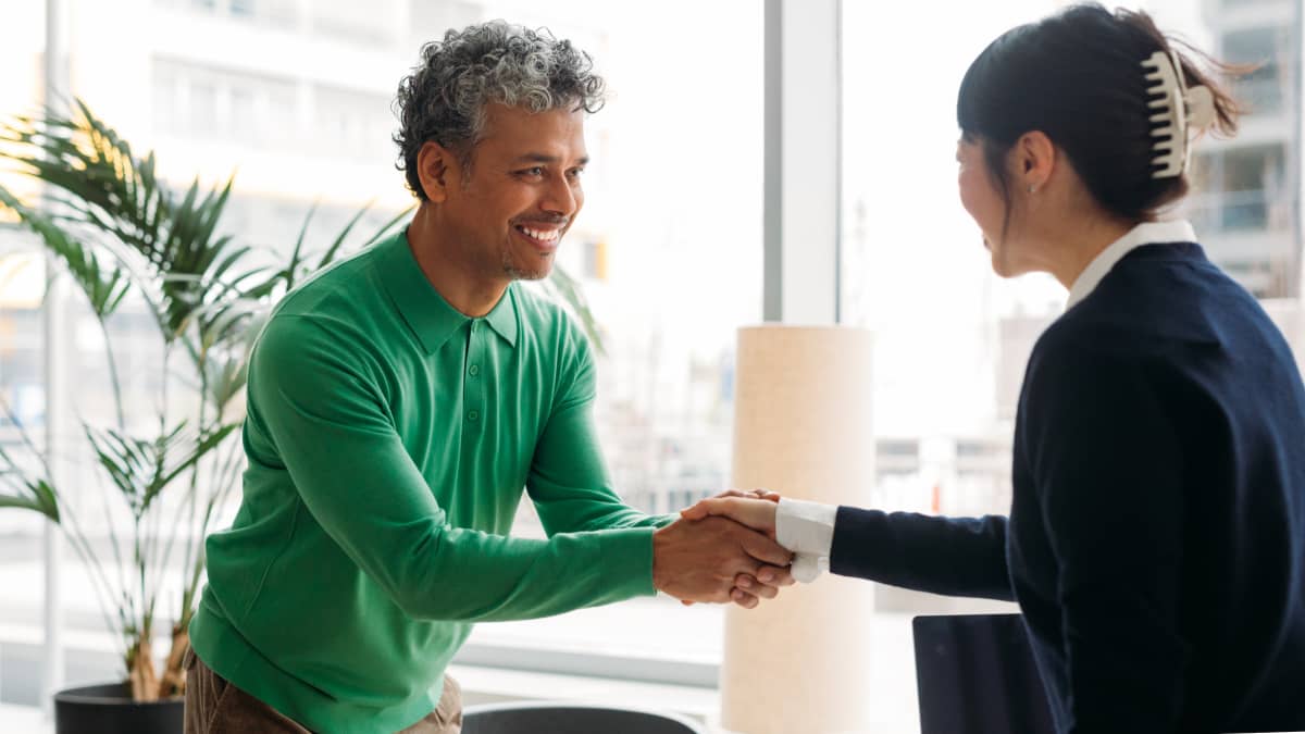 How to boost customer loyalty and increase sales by building strong customer connections